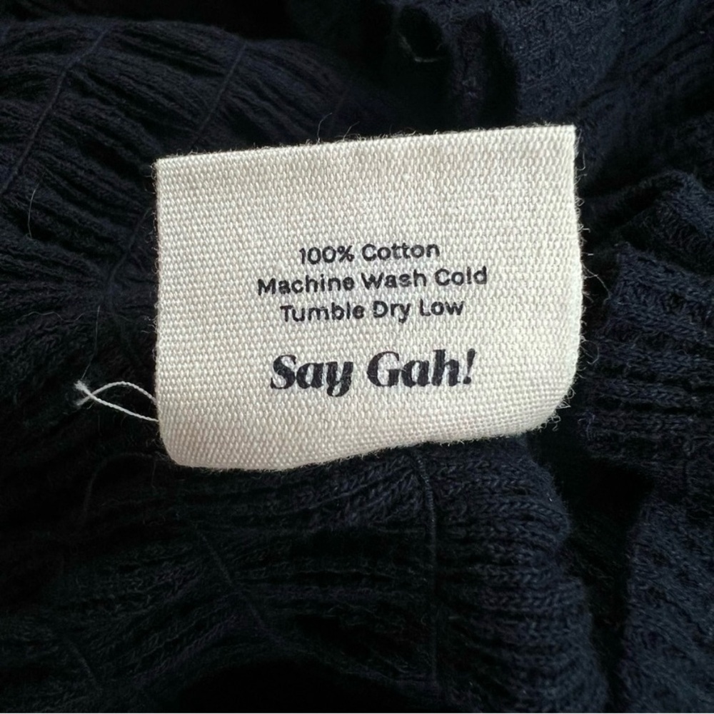 NWT Lisa Says Gah Sophie Smocked Top - Picture 6 of 6